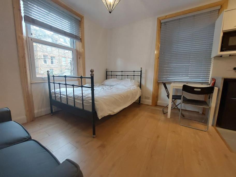 Newly Refurbished Studio London Eksteriør billede